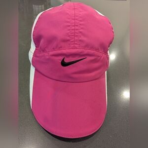 Y2K Nike Tailwind Fuchsia and White 7 Panel Running Cap